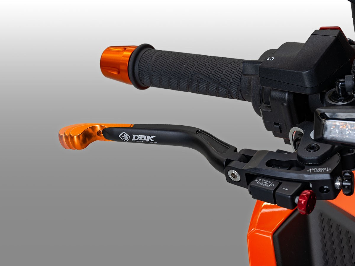 L38 Ultimate Brake + Clutch Levers Double Adjustment