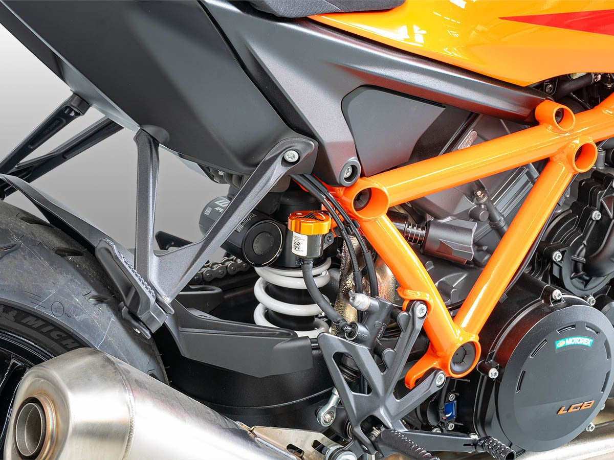 TLS04 Rear Fluid Reservoir Cap