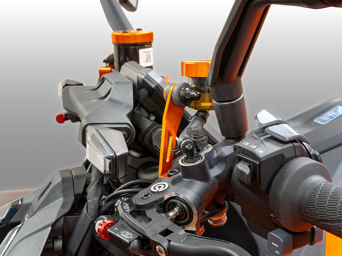 STA19 KTM 1390 Superduke R Clutch Fluid Reservoir Support