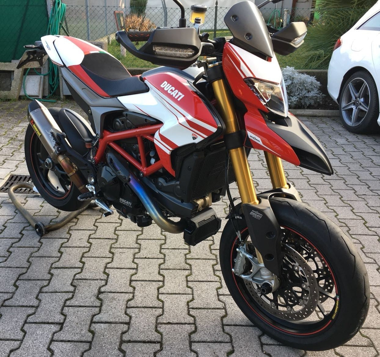Cshm01 Hypermotard 821/939 Seat Cover