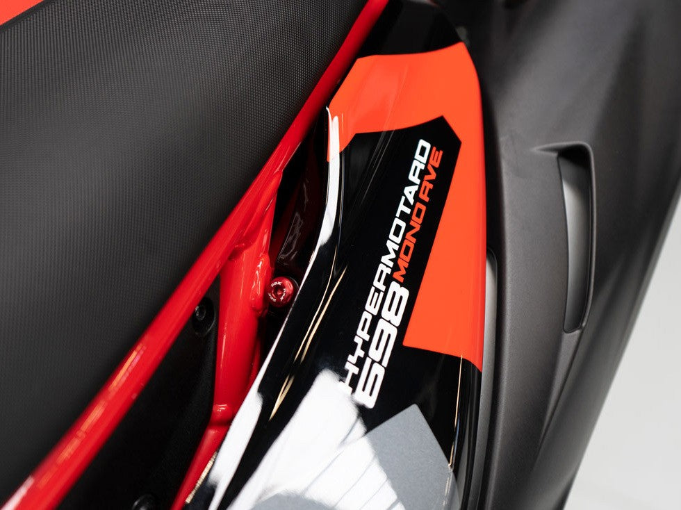 Ducati Hypermotard 698 Mono Seat Side Panels Screws Kit