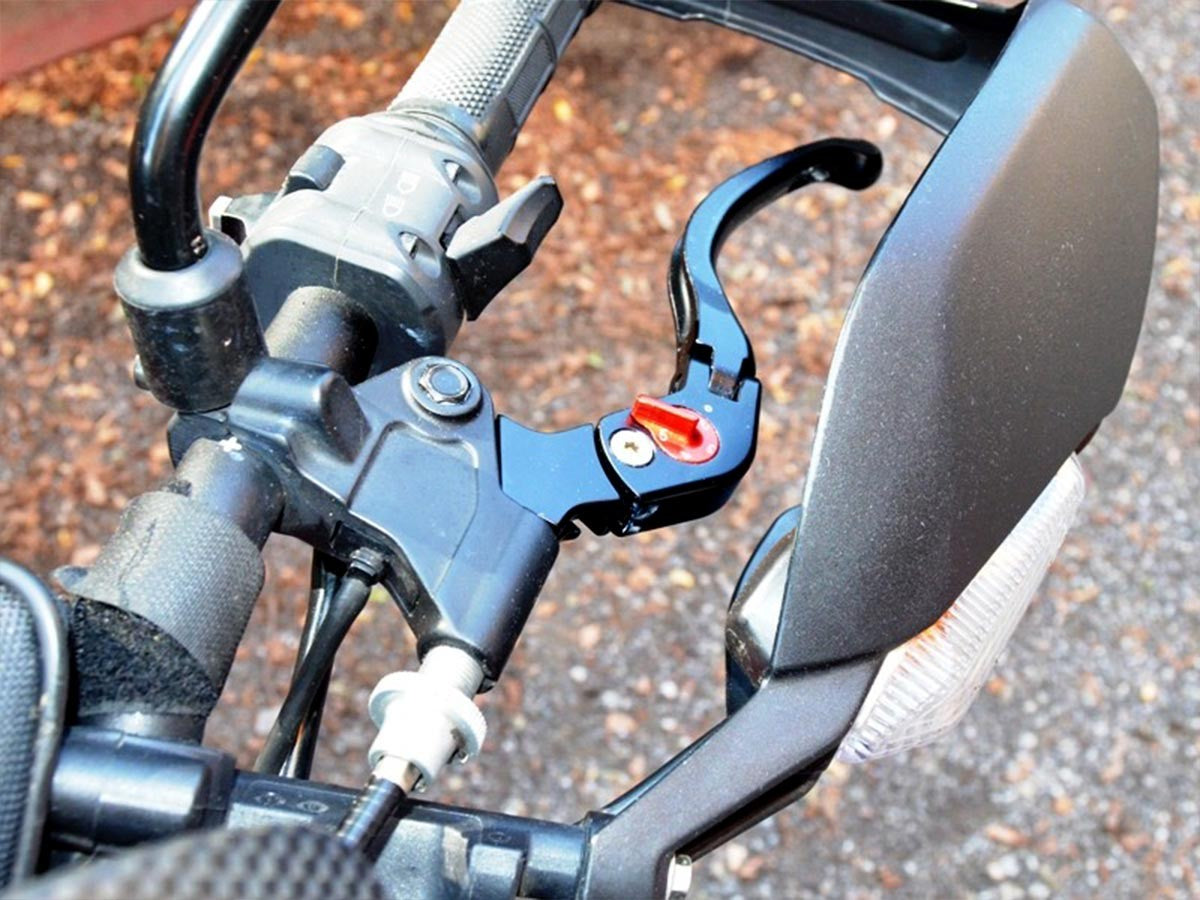 LE05 Brake / Clutch Adjustable Levers Eco GP 1