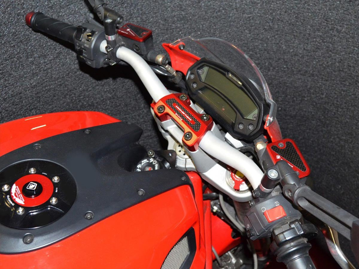 BM07 Handlebar Clamp M796 / 1100 / 1100 Evo
