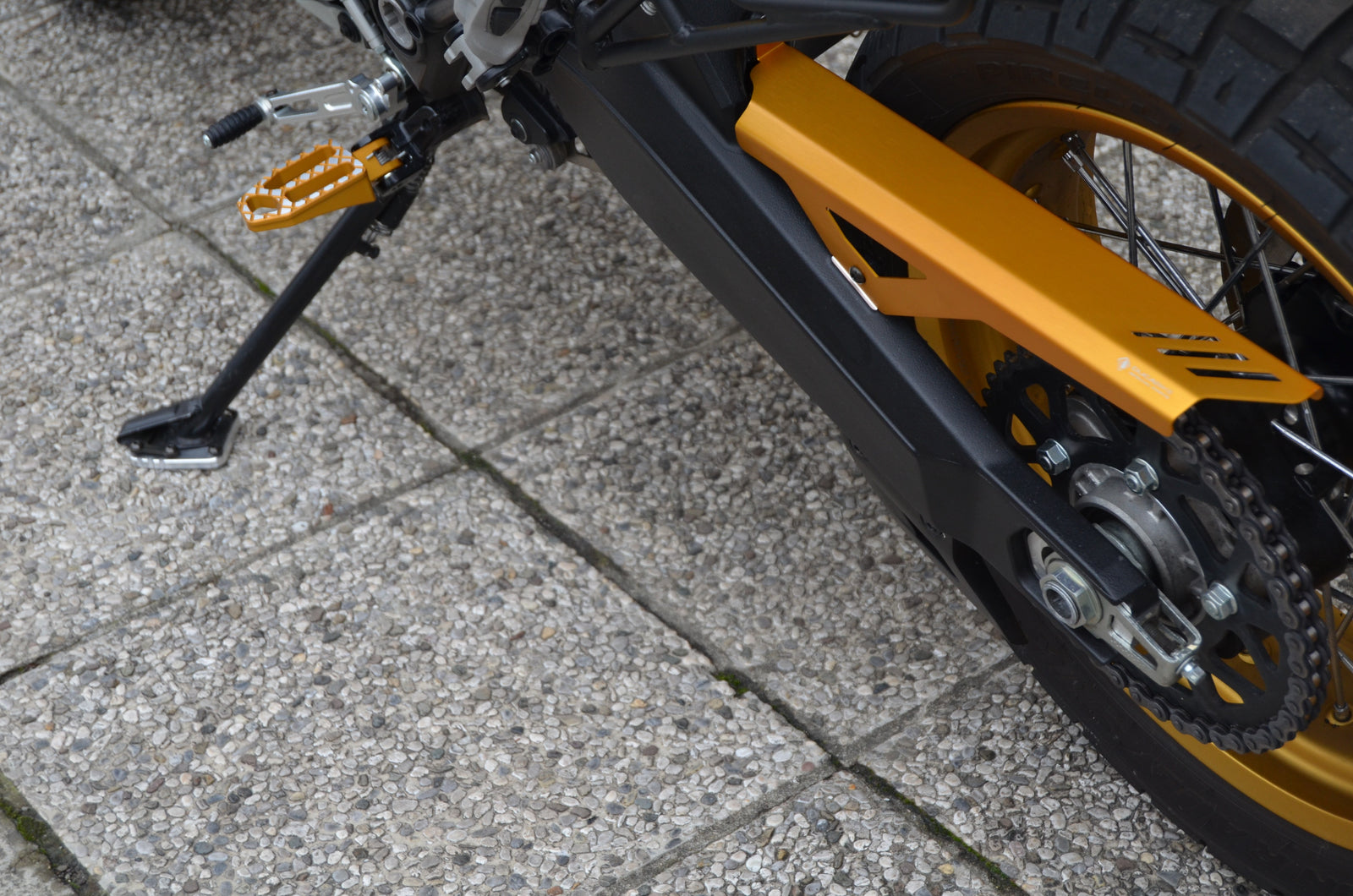PCT02 Desert Sled Chain Protector