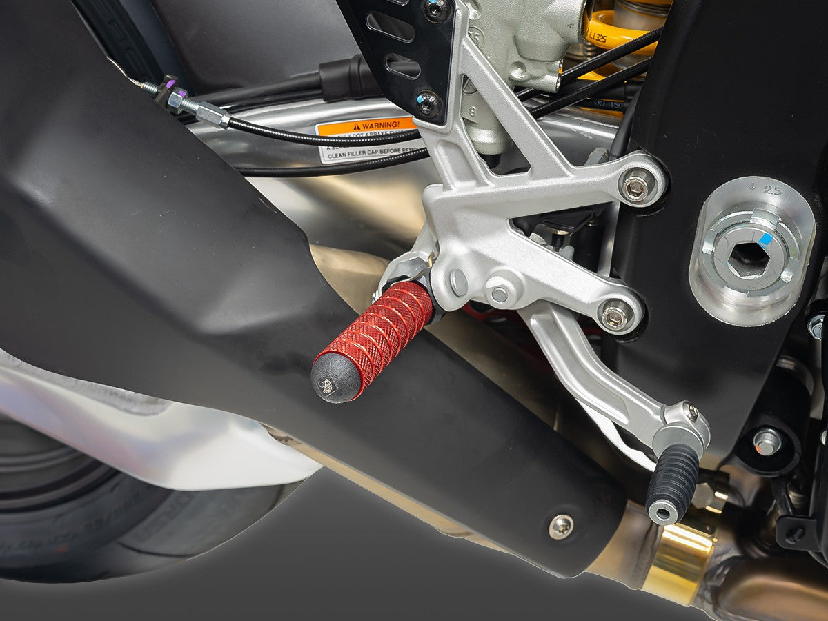 Pilot Footpegs Support Kit Aprilia