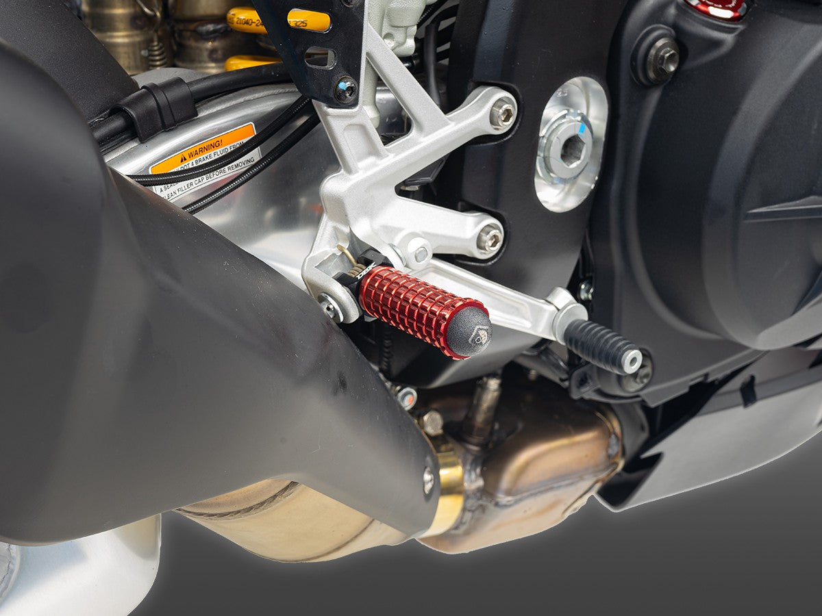 Pilot Footpegs Support Kit Aprilia
