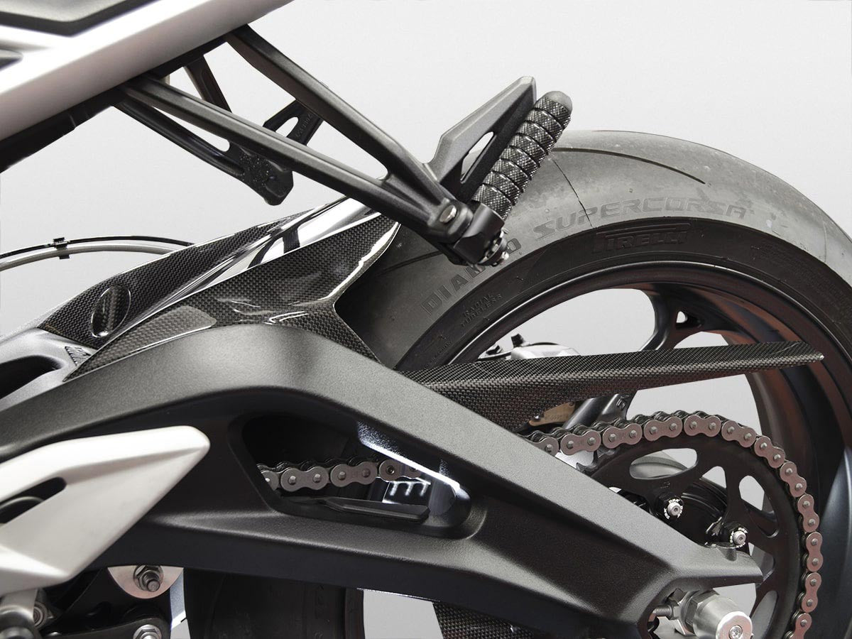 CRB89L Triumph Street Triple Glossy Carbon Rear Hugger