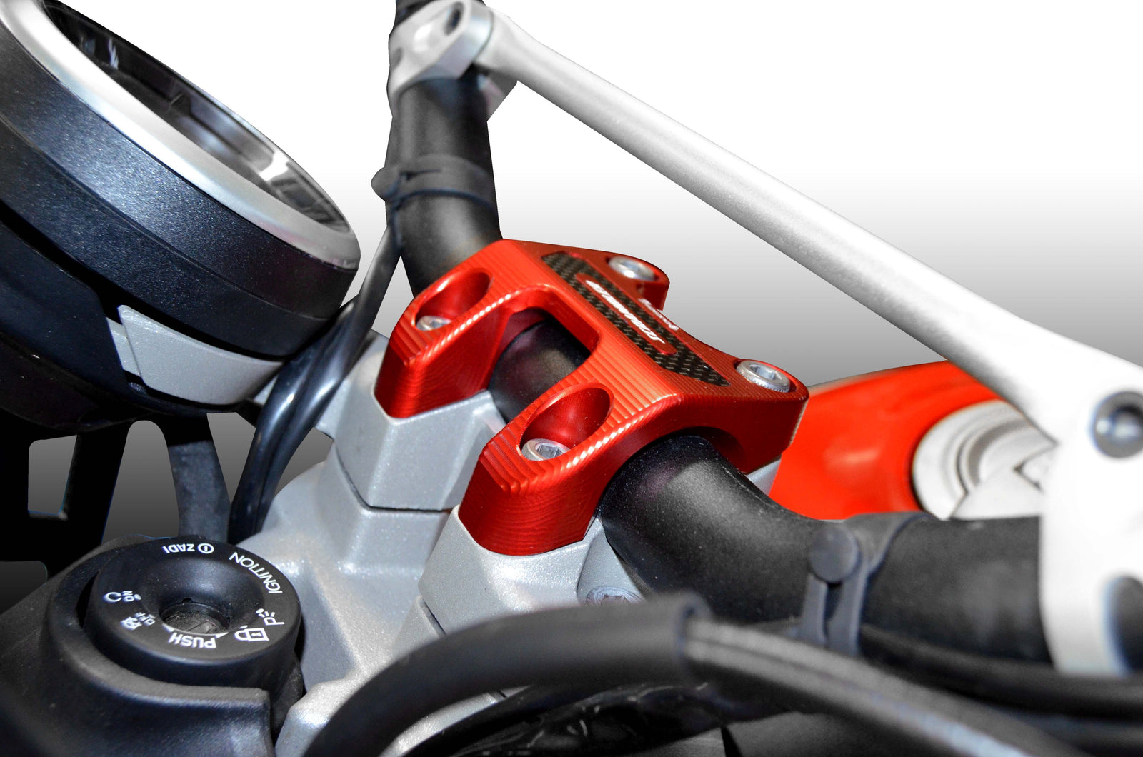 BM12 HANDLEBAR CLAMP SCRAMBLER D28mm