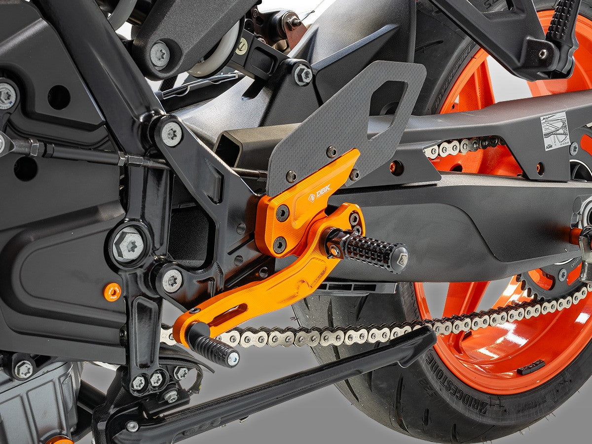 PRKTM01 KTM 990 Duke Adjustable Pilot Rearsets Kit