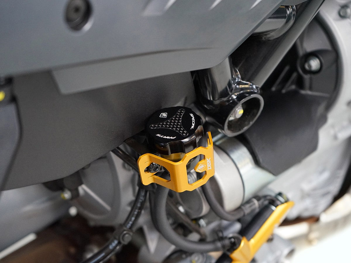 TLS04 Rear Fluid Reservoir Cap