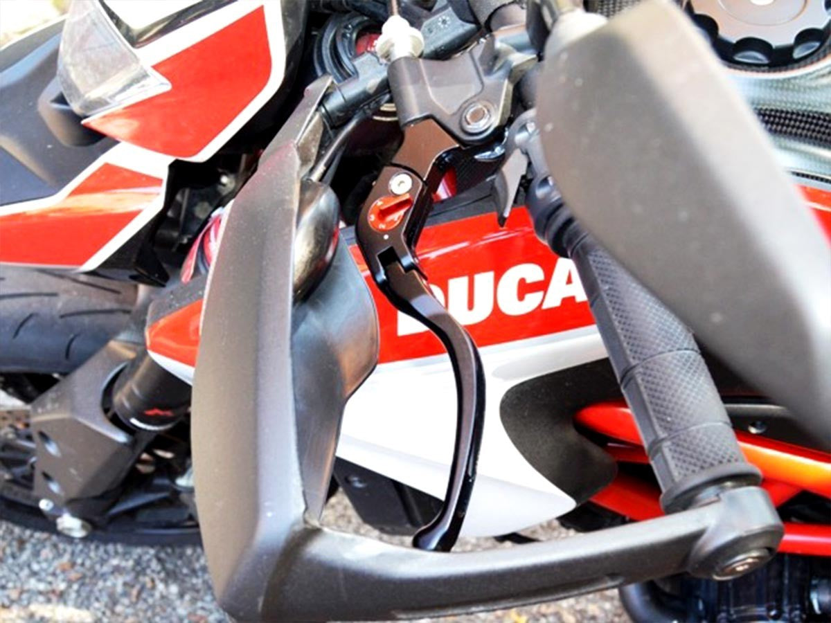 LE05 Brake / Clutch Adjustable Levers Eco GP 1