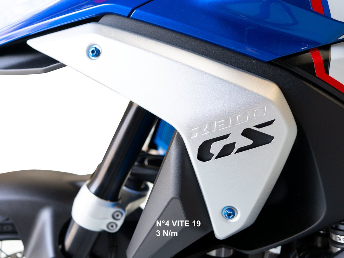 KVT61 BMW R1300GS Side Panel Screw Kit