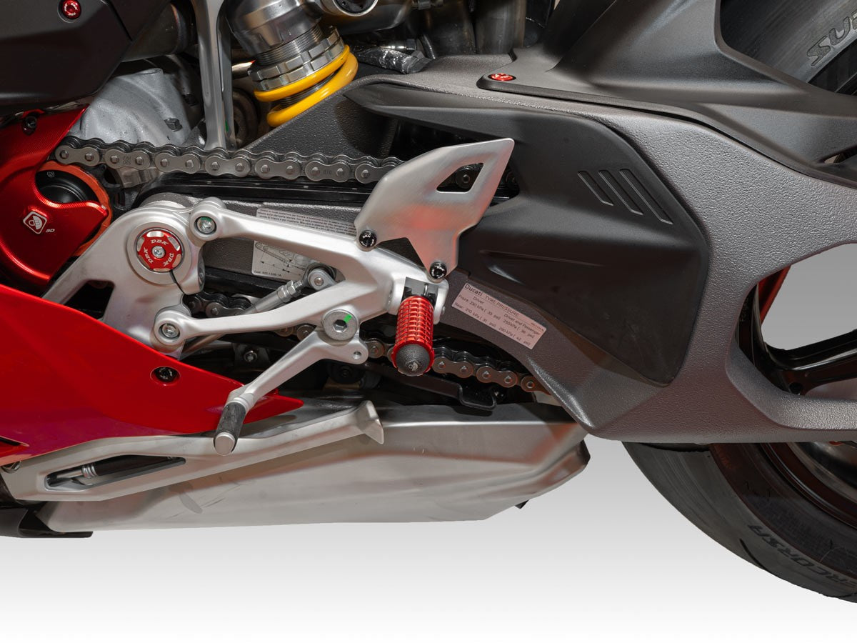 KAPM16D Ducati Pilot Footpegs Support Kit