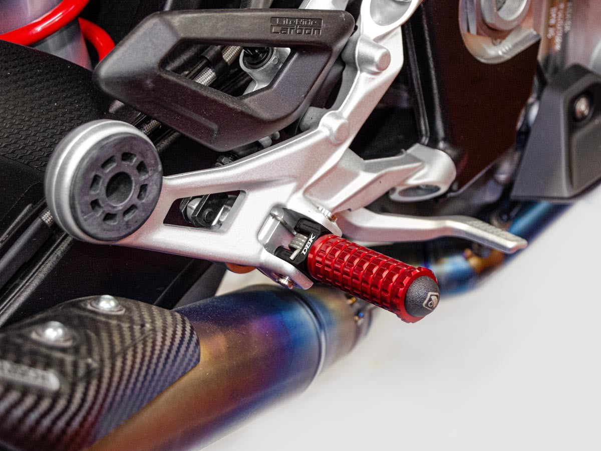 KAPM03D Pilot Pegs Support