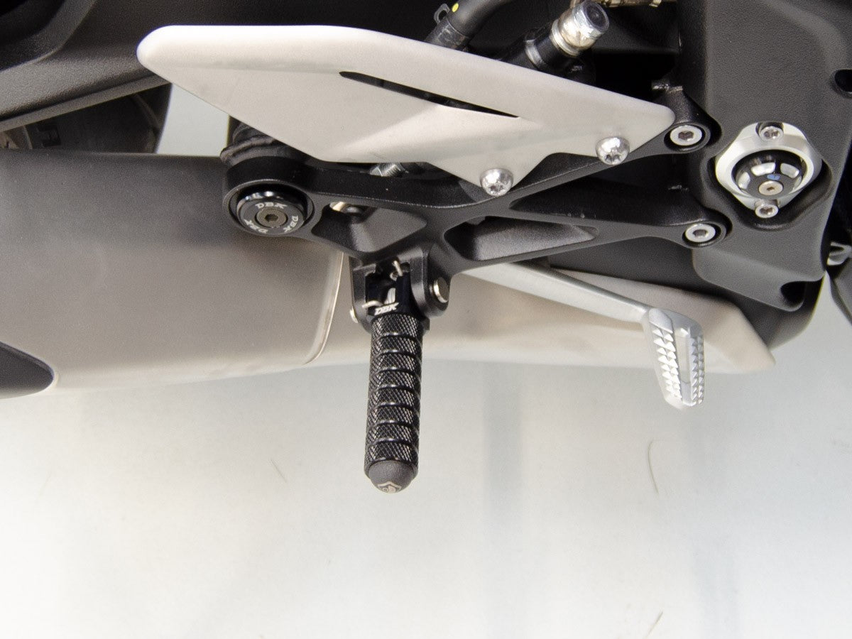 KPDM01 Sport Footpegs