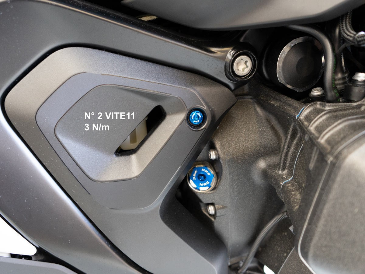 KVT66 BMW R1300GS Rear Side Panel Bolt Kit
