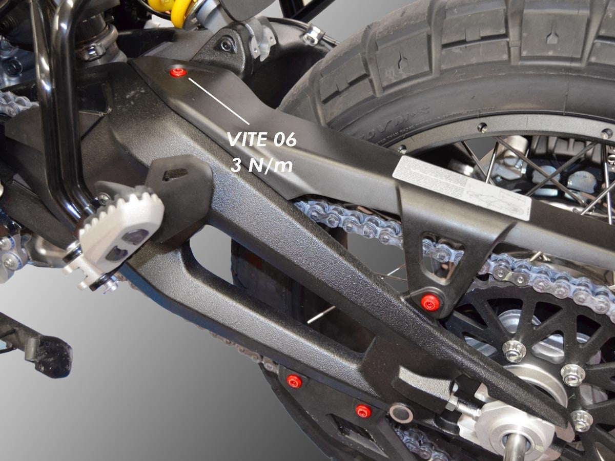 KVT32 DesertX Swingarm Screw Kit