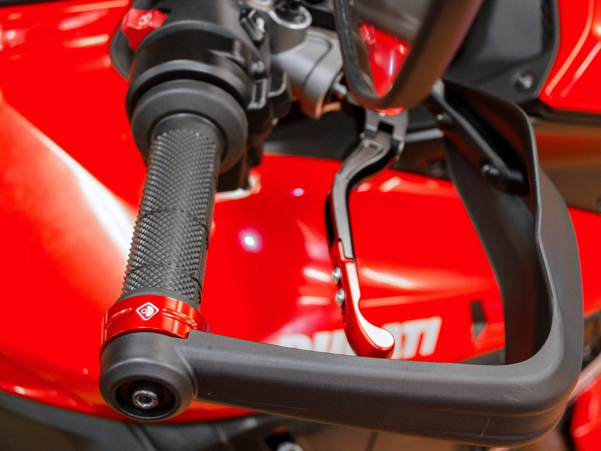 CM09 Handlebar Ends
