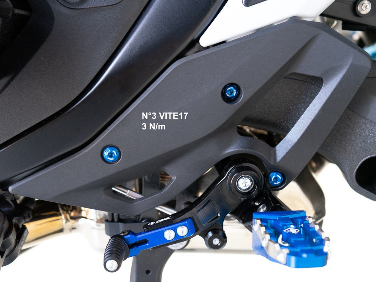 KVT66 BMW R1300GS Rear Side Panel Bolt Kit
