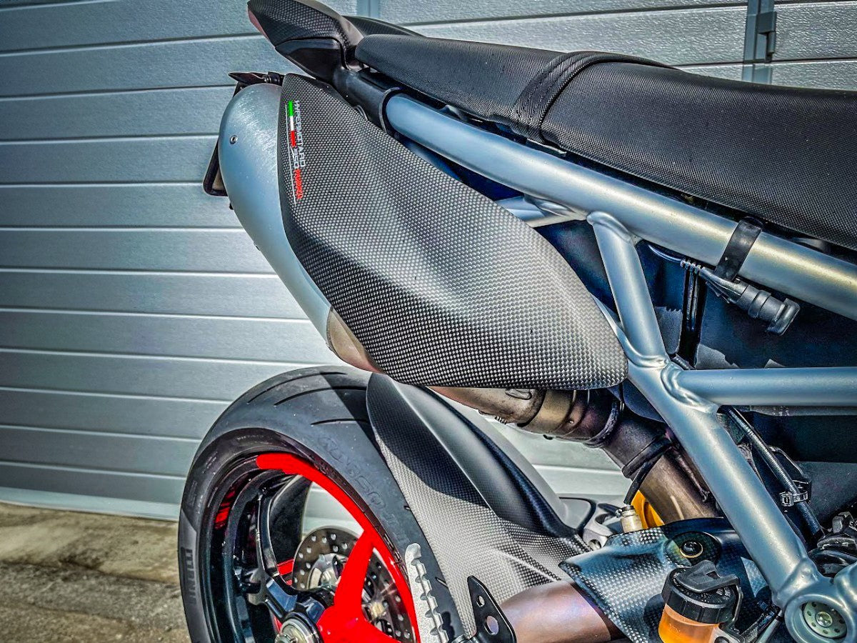 Ducati Hypermotard 950 Matt Carbon Side Panels
