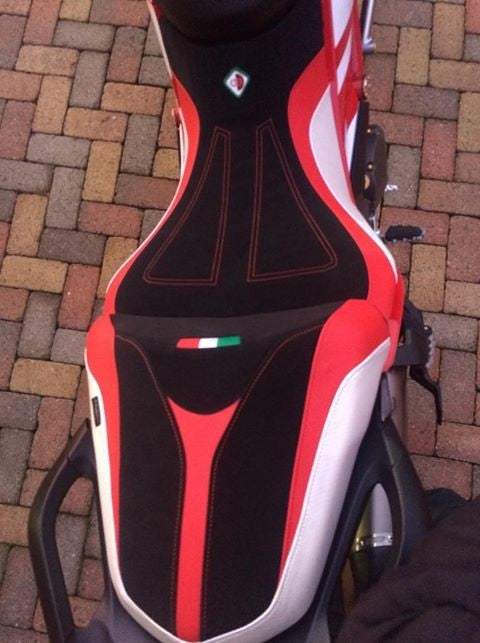 CSMTSC15 MTS 1200 My15 Comfort Seat Cover
