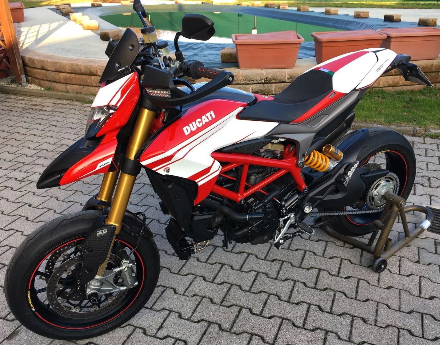 Cshm01 Hypermotard 821/939 Seat Cover