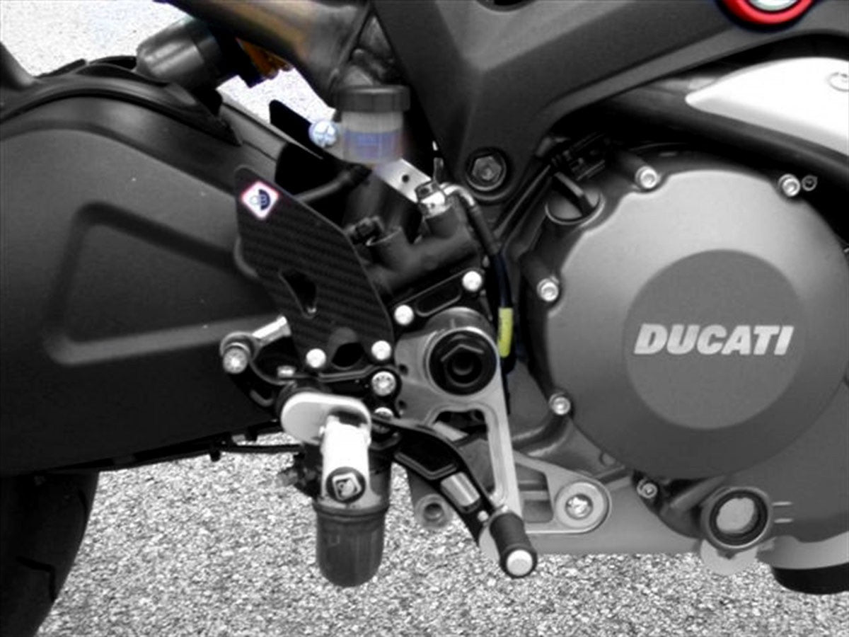 PRM01 Pilot Ajustable Rearset