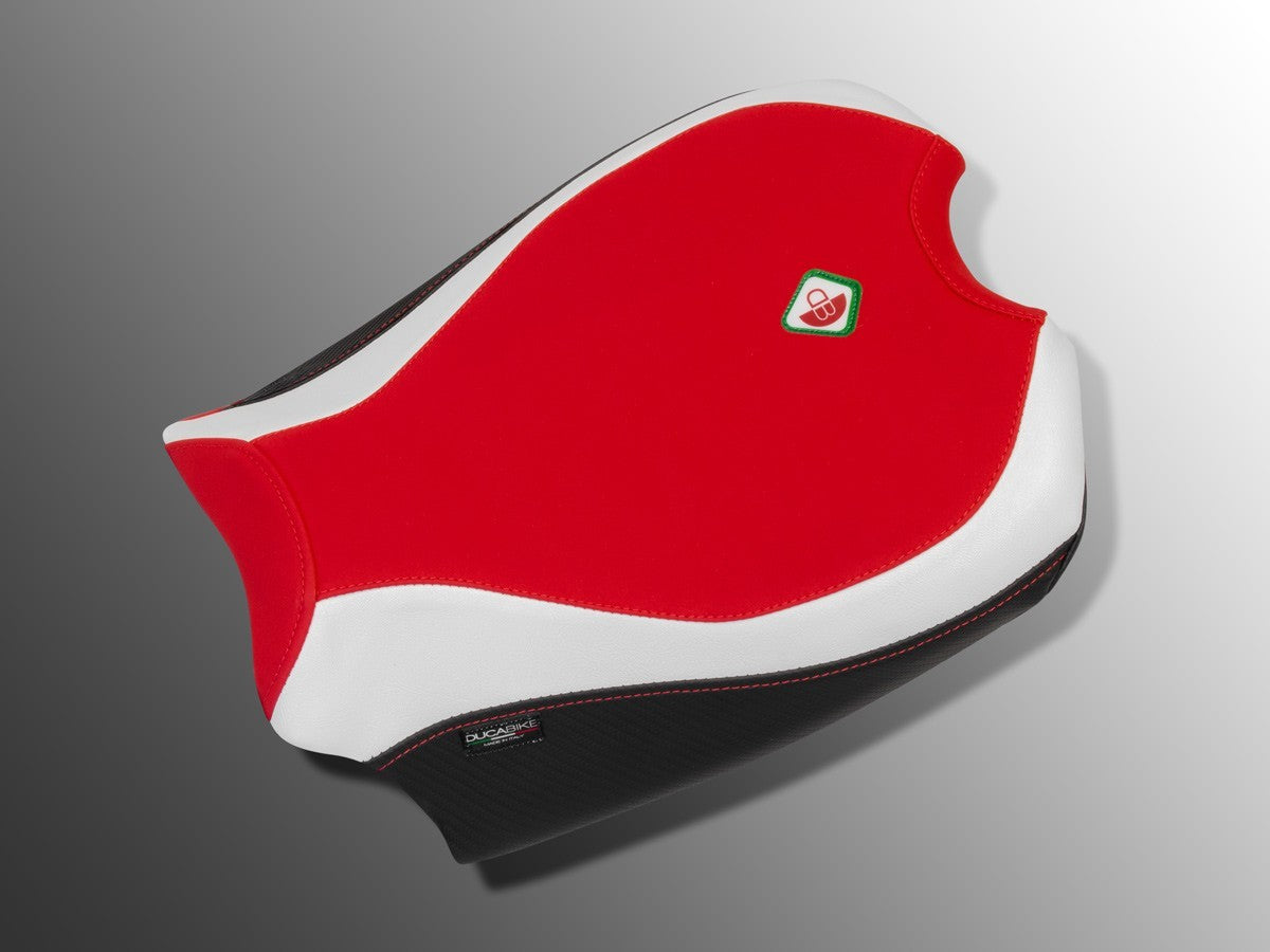 CSSF01- Streetfighter V4 Seat Cover Rider