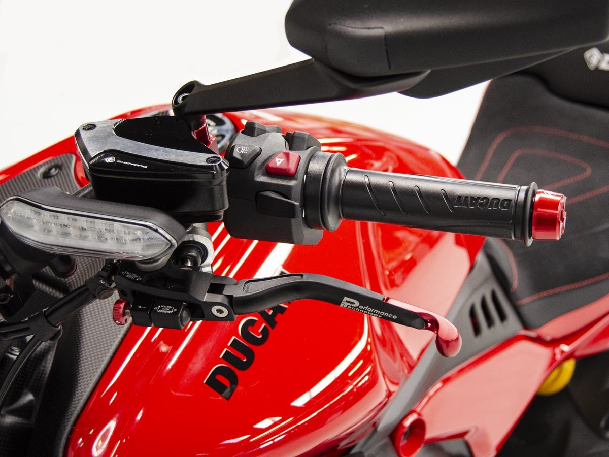L25 Ultimate Brake + Clutch Levers Double Adjustment