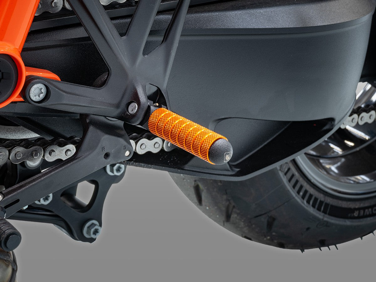KAPM21D KTM Pilot Footpegs Support Kit