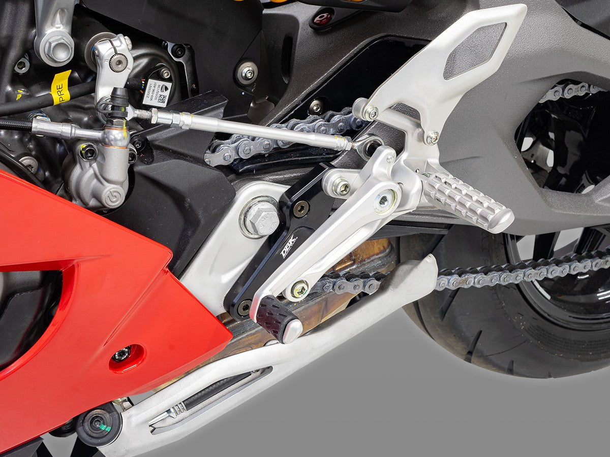 PAP06 - PANIGALE V2 MY25 OEM FOOTREST REAR PLATES