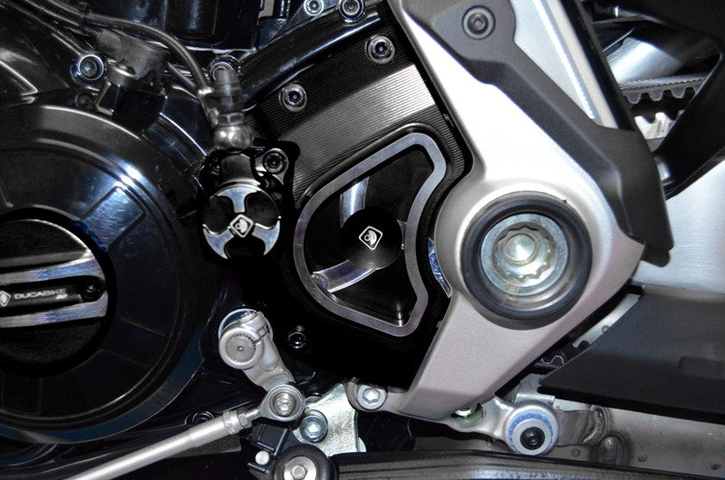 Cp06 Sprocket Cover Xdiavel