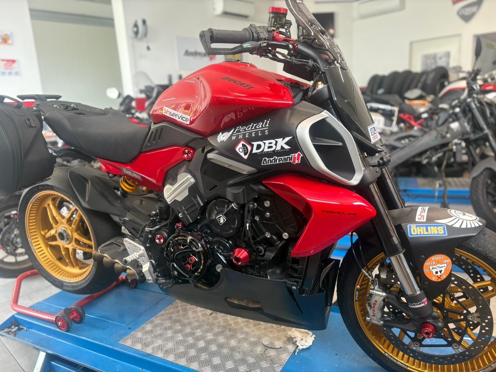 FA4M03D - V4 DRY CLUTCH 4 SPRINGS ADJUSTABLE