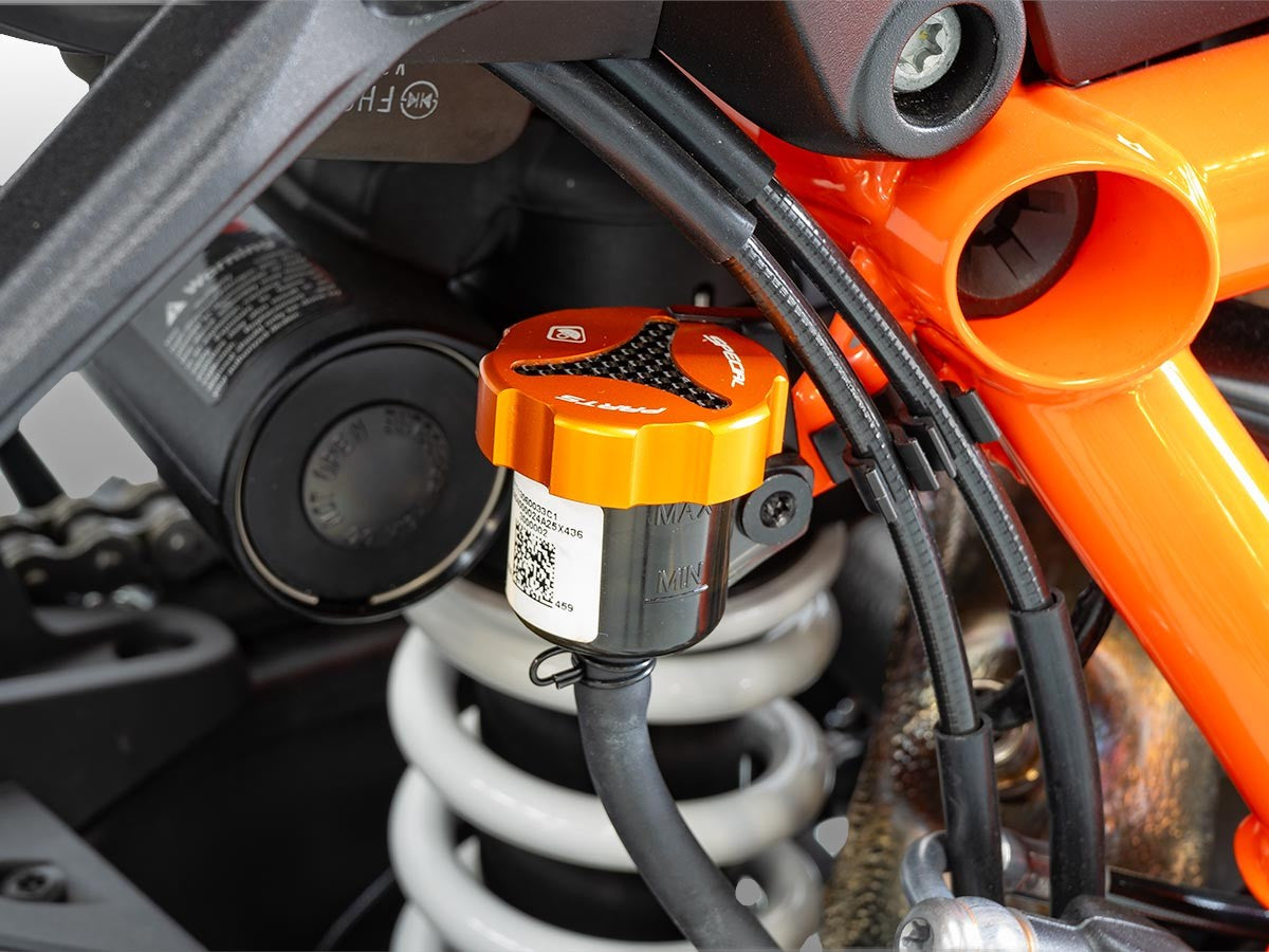 TLS04 Rear Fluid Reservoir Cap