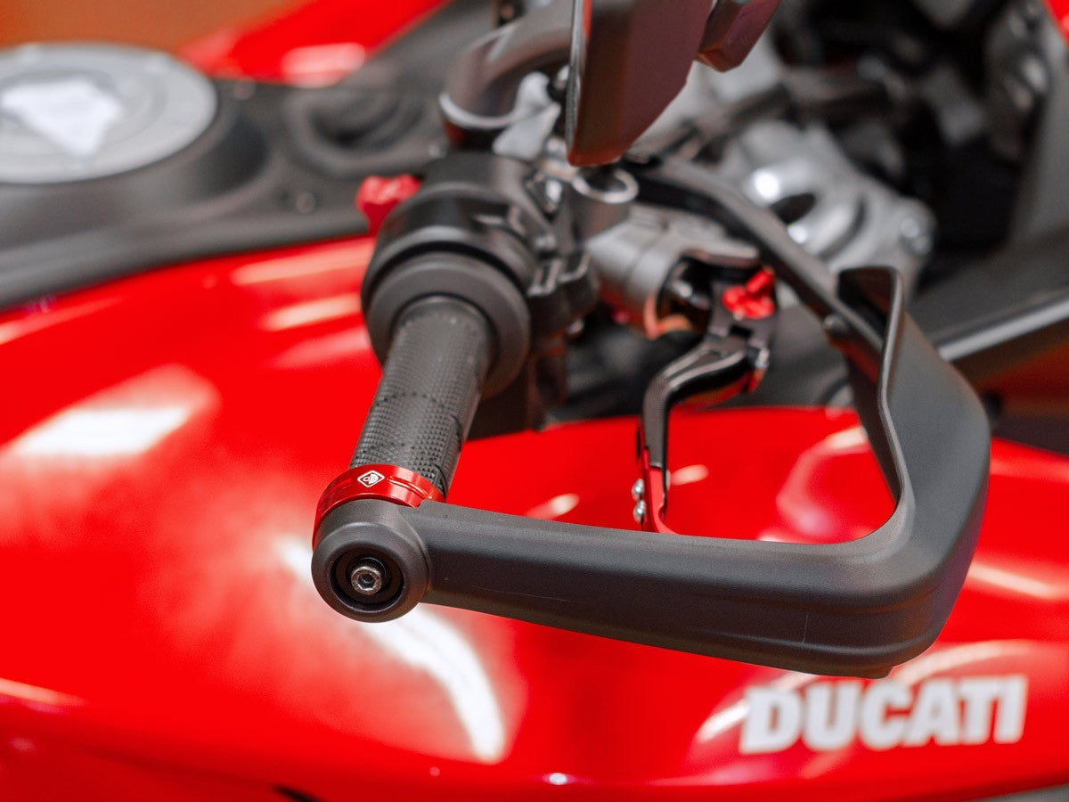 CM09 Handlebar Ends