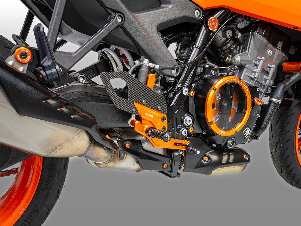 PRKTM01 - KTM 990 DUKE ADJUSTABLE PILOT REARSETS KIT