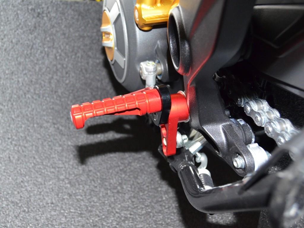 PPSCRA02 - ADJUSTABLE FOOT PEGS SCRAMBLER