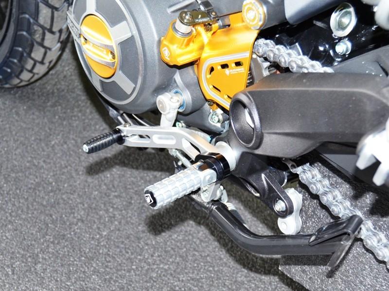 PPSCRA01 - ADJUSTABLE FOOT PEGS SCRAMBLER