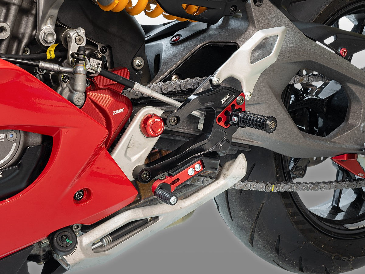PRV201 - PANIGALE V2 MY25 ADJUSTABLE REARSETS
