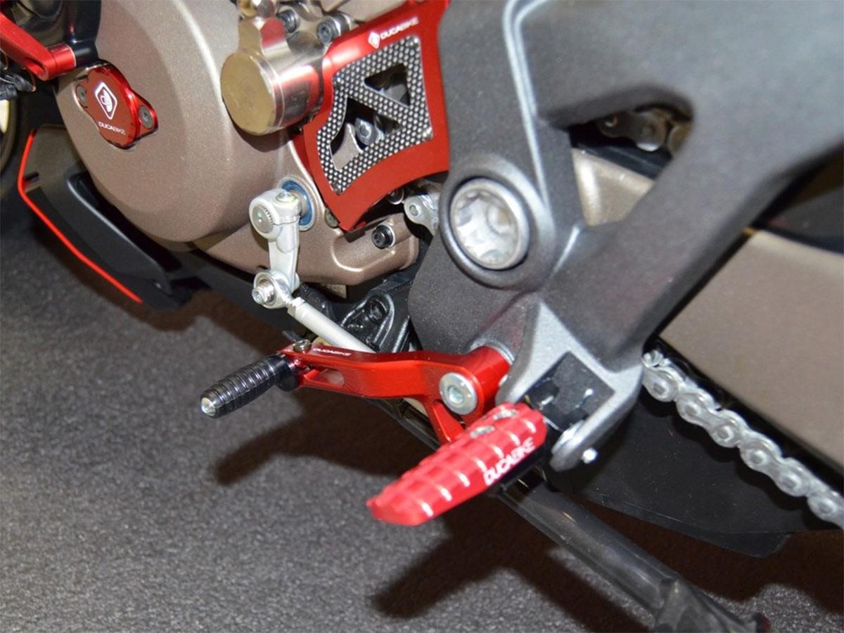 RPLC11 -  SHIFT LEVER MONSTER 821/1200