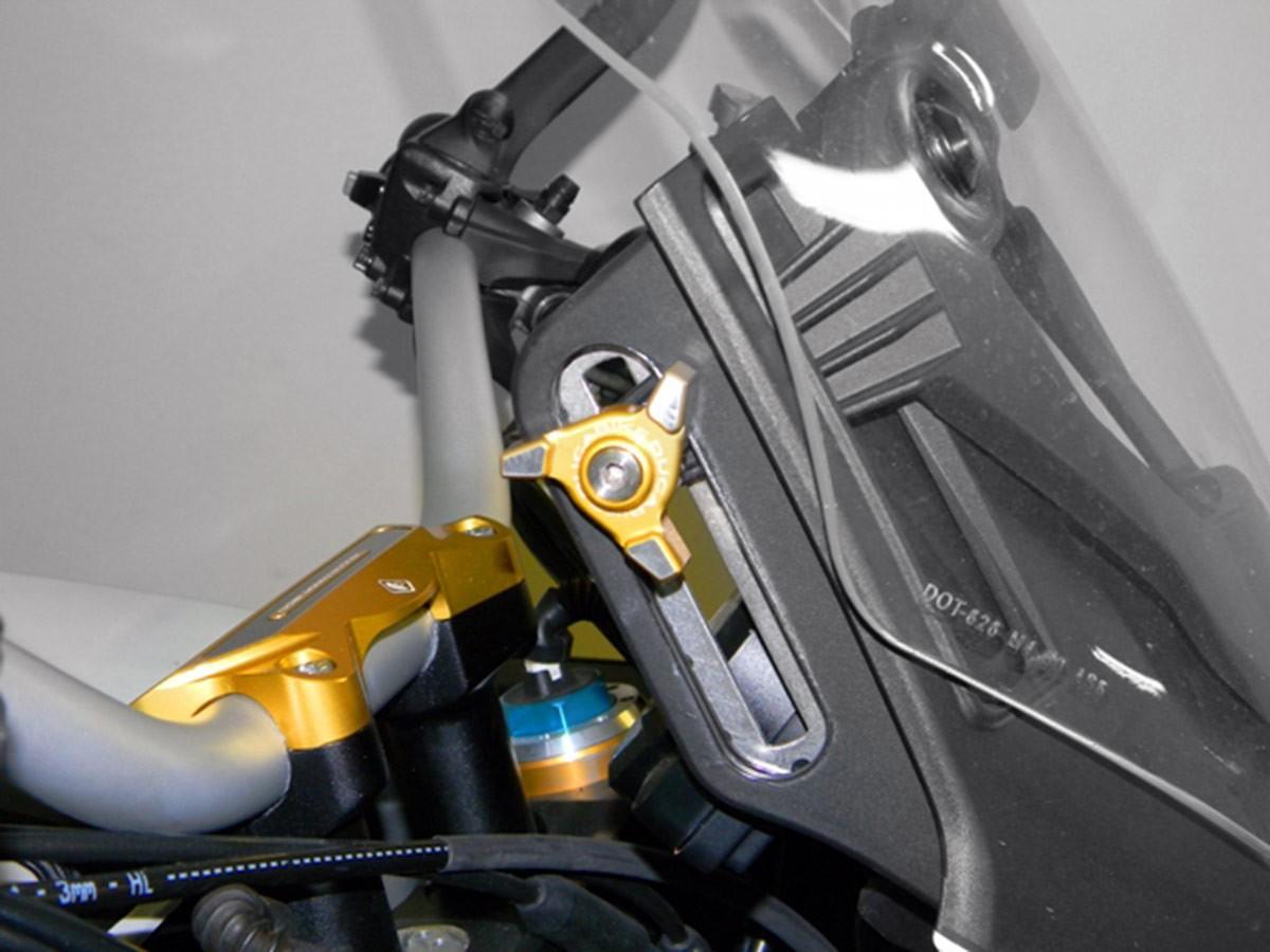 RCMTS01 - WINDSCREEN ADJ. KNOBS