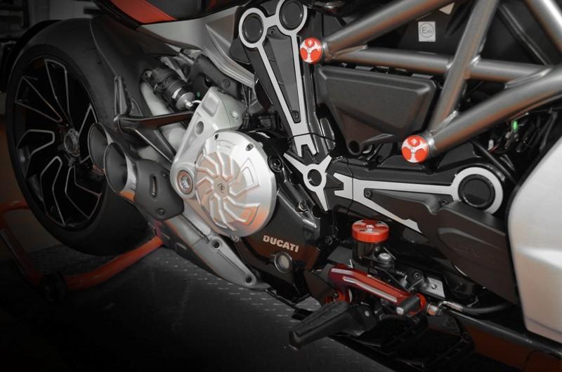 CCO19 - DIAVEL 1260 CLUTCH COVER