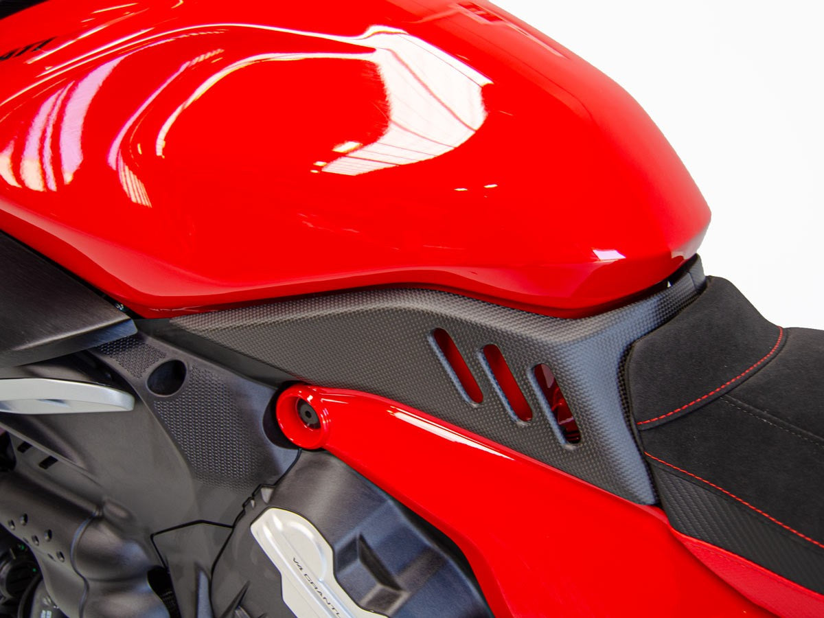 CRB71O Diavel V4 Matt Carbon Tank Sides