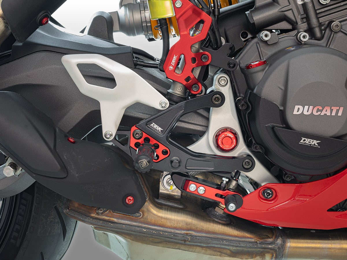 PRV201 - PANIGALE V2 MY25 ADJUSTABLE REARSETS