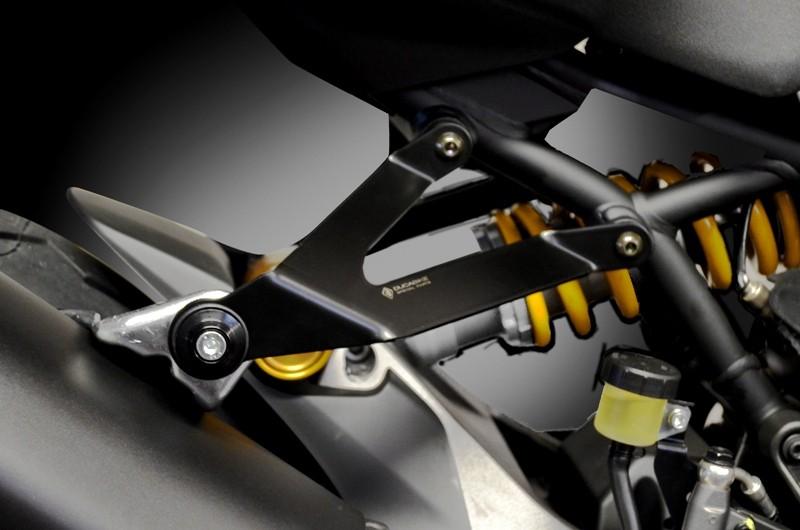 SS01 - EXHAUST SUPPORT M1200R