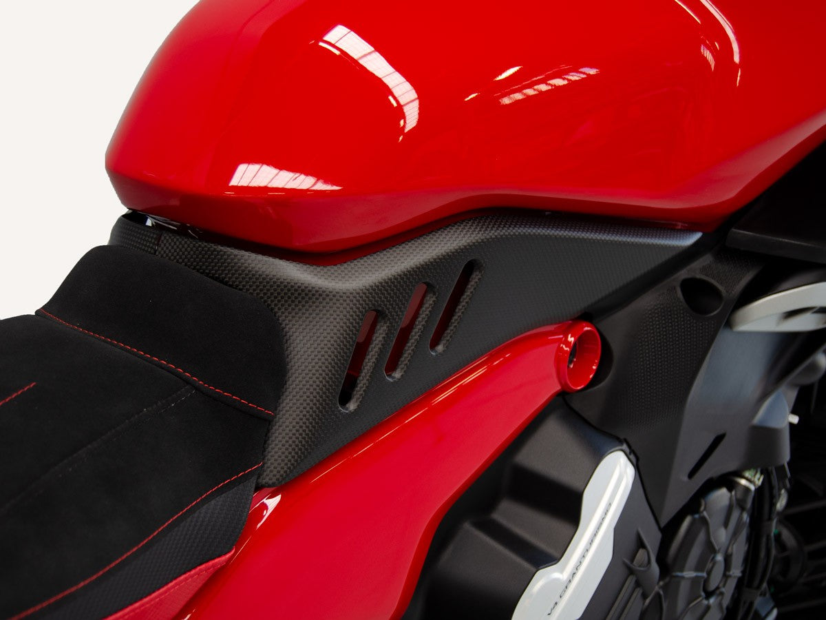 CRB71O Diavel V4 Matt Carbon Tank Sides