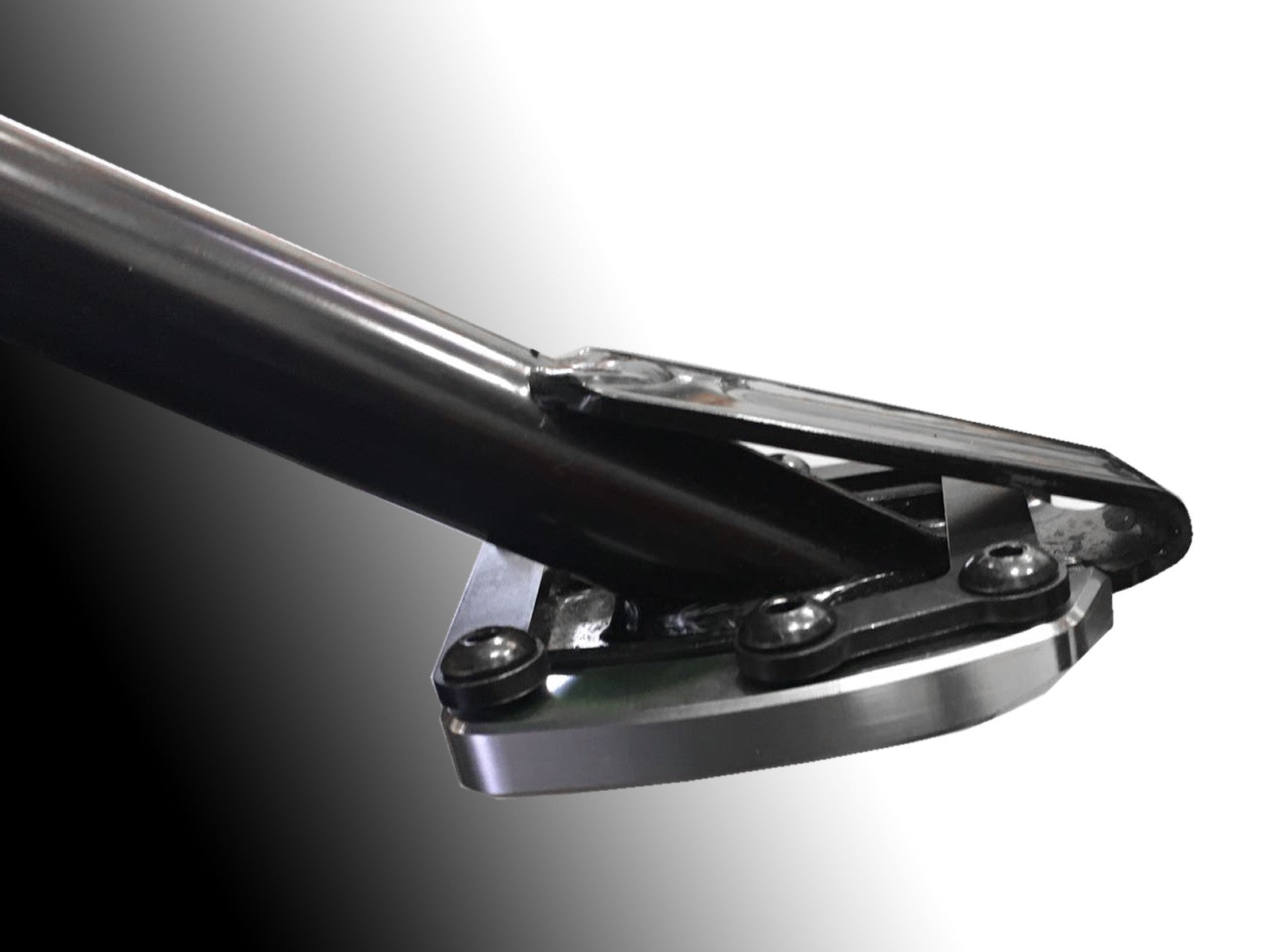 BAC01 - MTS 1200 MY14 KICKSTAND PAD