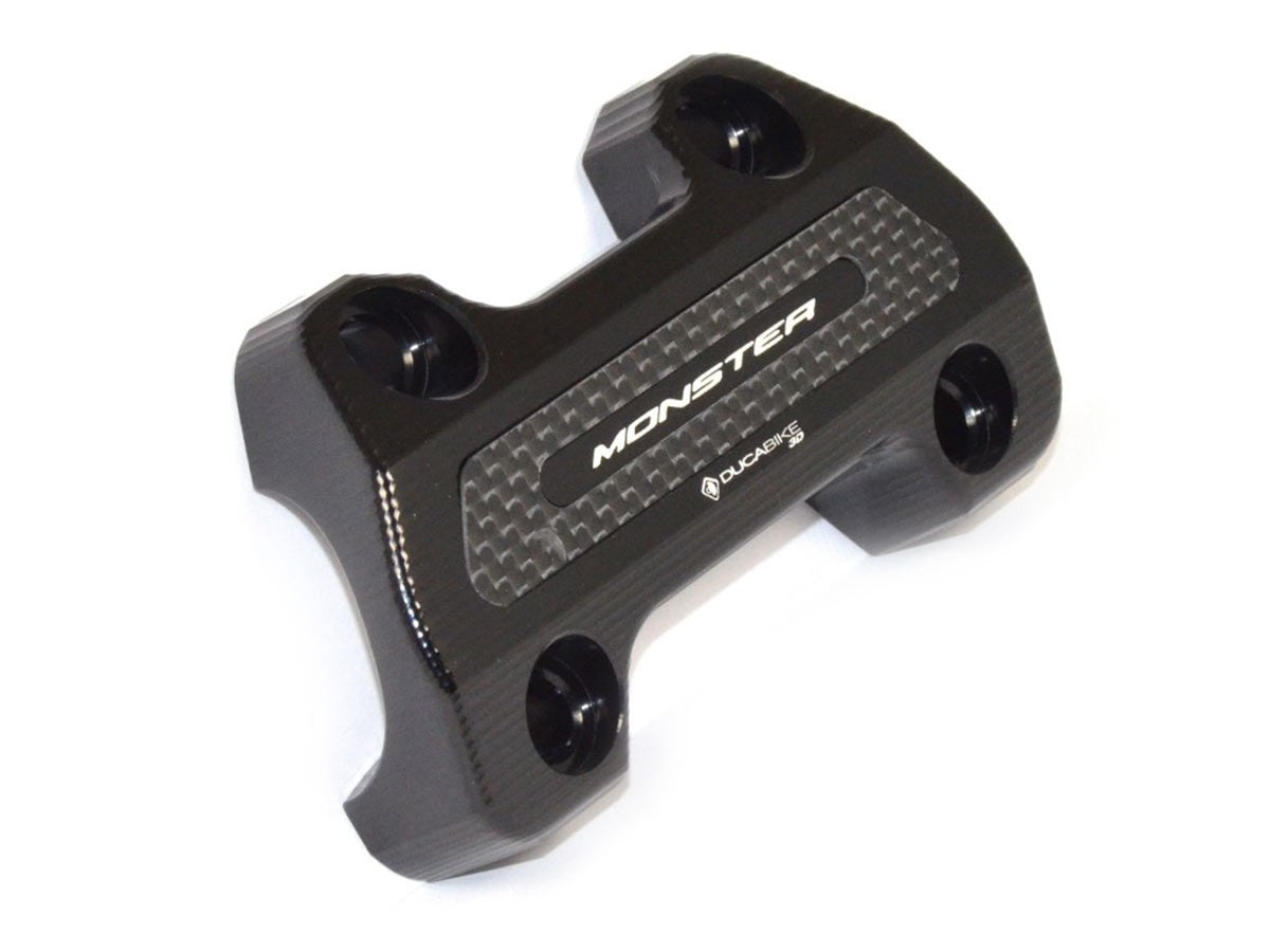 BM06 - HANDLEBAR CLAMP M696