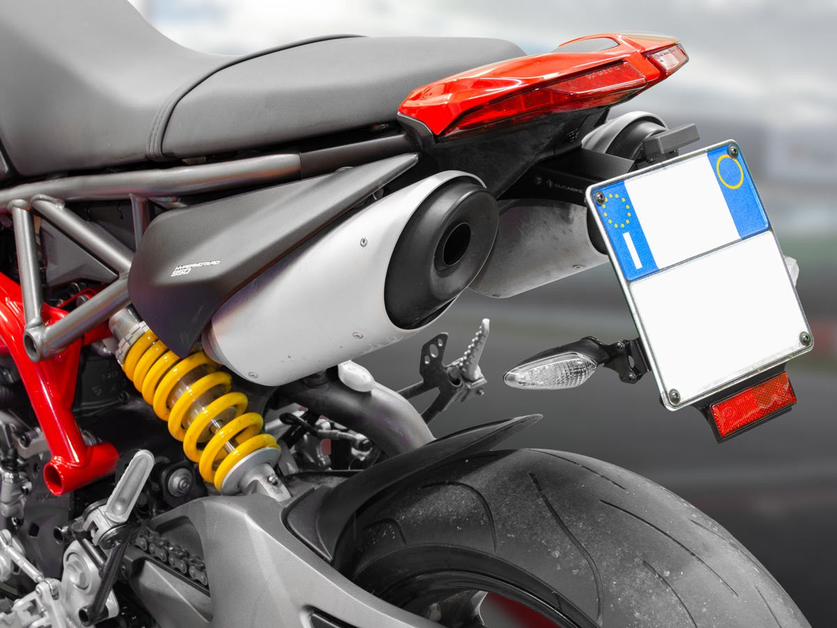 PRT19 - HYM 950 ADJUSTABLE LICENSE PLATE HOLDER