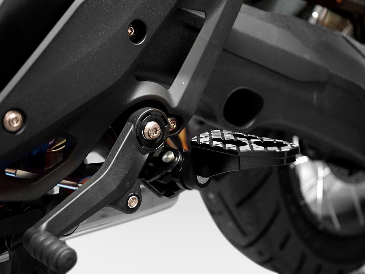 KPDM08 - BMW R1300GS TOURING ADJUSTABLE PILOT FOOTPEGS KIT